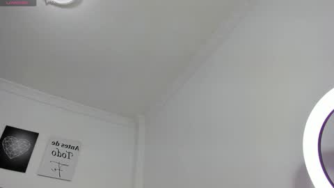 Snapshot of sofiabosch chatting on 01-03-25, 05:28 Sara online show from 01-03-25, 05:28