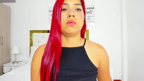 Snapshot of sofiabosch chatting on 01-16-25, 07:38 Sara online show from 01-16-25, 07:38