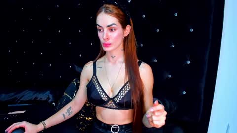 SofiaCarter online show from 12-26-24, 12:57