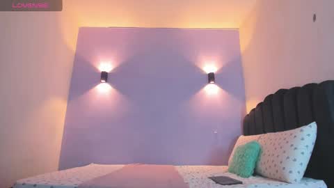 Sofia online show from 03-04-25, 03:55