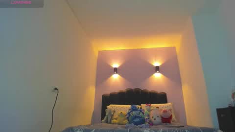 Sofia online show from 03-20-26, 03:33