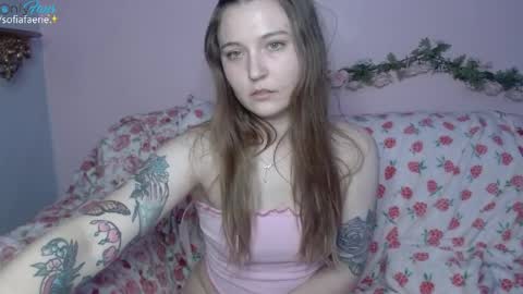 sofiafaerie online show from 04-05-26, 03:58