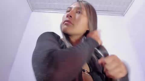 sofii milk online show from 02-11-25, 05:07