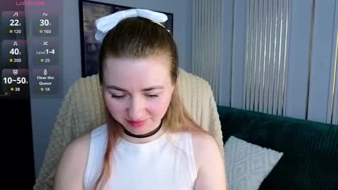 Snapshot of sofiangelaa chatting on 02-08-26, 01:09 Sofia online show from 02-08-26, 01:09