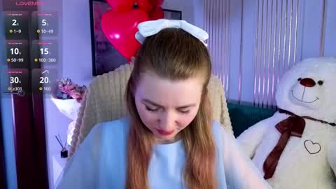 Snapshot of sofiangelaa chatting on 02-15-26, 01:13 Sofia online show from 02-15-26, 01:13