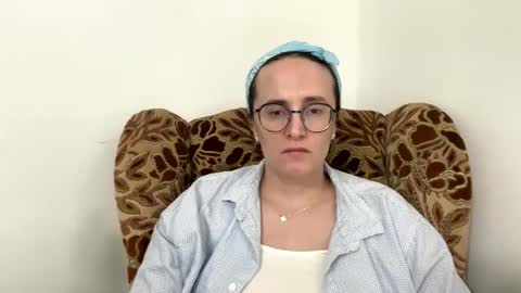 Snapshot of sofianicegirl chatting on 06-10-26, 01:32 Sofia online show from 06-10-26, 01:32