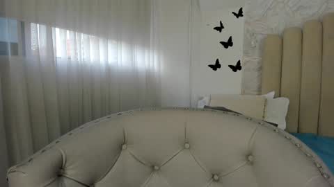Snapshot of sofiarios04 chatting on 12-30-24, 12:20 Sofia online show from 12-30-24, 12:20