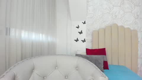 Snapshot of sofiarios04 chatting on 01-05-25, 12:21 Sofia online show from 01-05-25, 12:21