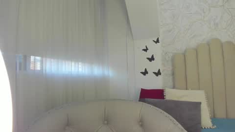 Snapshot of sofiarios04 chatting on 01-06-25, 12:02 Sofia online show from 01-06-25, 12:02