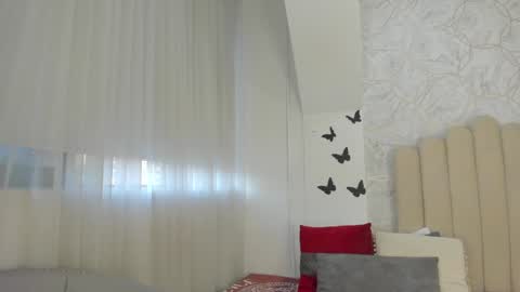 Snapshot of sofiarios04 chatting on 01-19-25, 12:06 Sofia online show from 01-19-25, 12:06