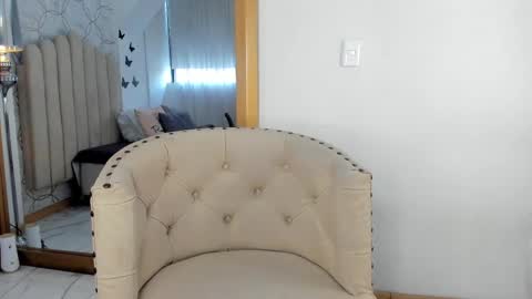 Snapshot of sofiarios04 chatting on 03-12-25, 03:07 Sofia online show from 03-12-25, 03:07