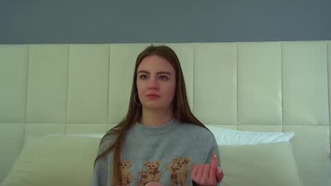 Sofia online show from 02-04-26, 06:41