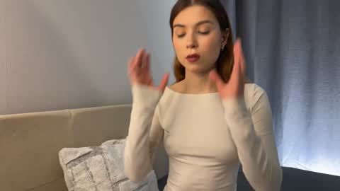 Sofia online show from 09-18-25, 09:00