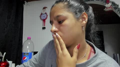 Danna Sofia online show from 12-10-24, 11:51