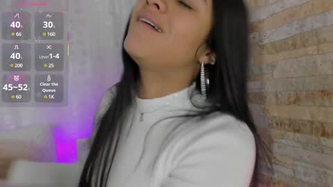 Danna Sofia online show from 02-04-25, 07:11