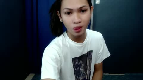 Snapshot of sofie_asian chatting on 01-14-25, 04:25 JANA online show from 01-14-25, 04:25