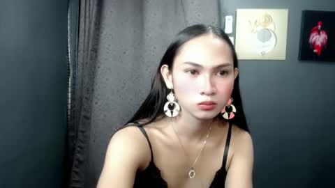 Snapshot of sofie_asian chatting on 01-17-25, 09:39 JANA online show from 01-17-25, 09:39