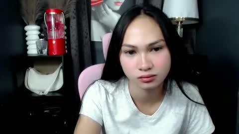 Snapshot of sofie_asian chatting on 02-21-25, 05:20 JANA online show from 02-21-25, 05:20