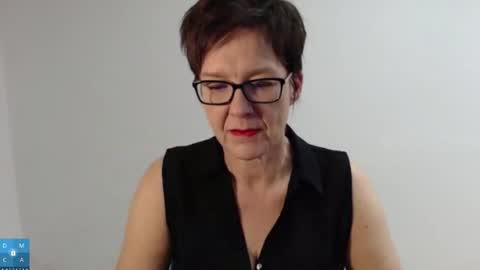 Sofie Velvet online show from 10-26-25, 03:18