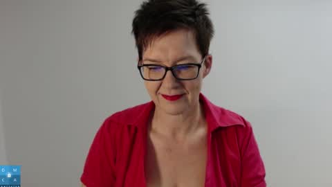 Sofie Velvet online show from 11-17-25, 06:08