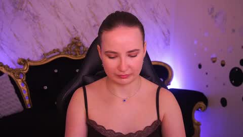 Sofie online show from 03-31-26, 03:12