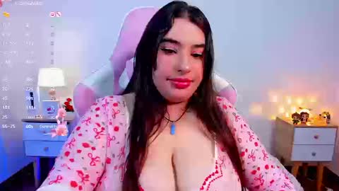 Snapshot of sofiflex chatting on 09-13-25, 04:01 - . - . online show from 09-13-25, 04:01