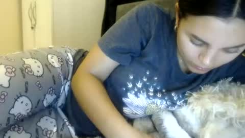 Snapshot of sofigarcia17 chatting on 07-12-26, 02:24 sofi online show from 07-12-26, 02:24