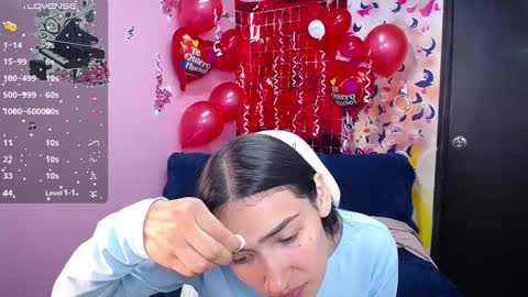 sofii_cute01 online show from 02-12-25, 01:06