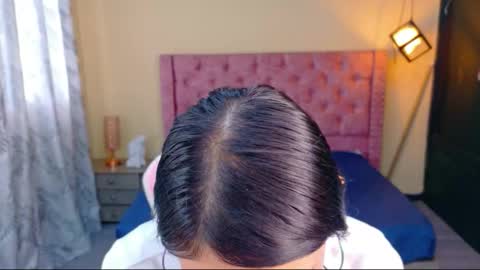 sofii_cute01 online show from 01-17-26, 12:43