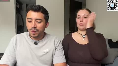 Snapshot of sofii_n_diego chatting on 06-28-26, 06:25 sofii_n_diego online show from 06-28-26, 06:25