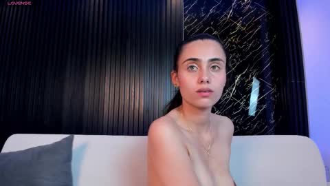 Sofiia  Everyday From 1400 to 2200 Col Time online show from 11-08-25, 12:11