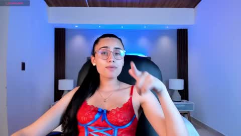 Sofiia  Everyday From 1400 to 2200 Col Time online show from 04-09-26, 08:14