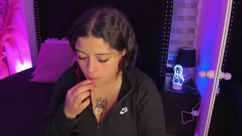 Sofia online show from 02-16-25, 03:58