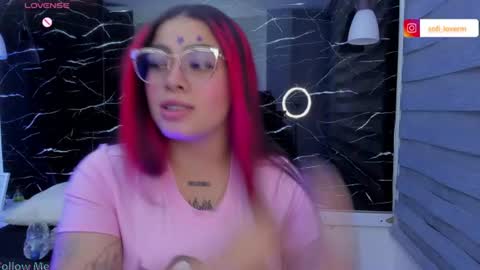 Snapshot of sofiia_rubb chatting on 07-15-26, 02:06 Sofia online show from 07-15-26, 02:06