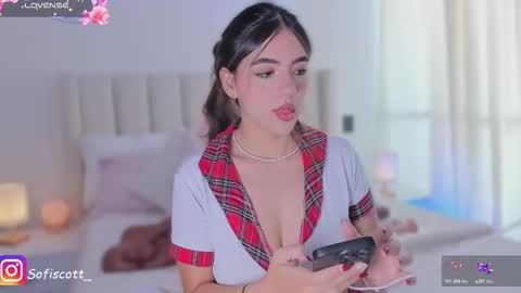 Snapshot of sofiscott_ chatting on 12-14-25, 06:23 Sofia online show from 12-14-25, 06:23