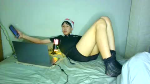 Softie online show from 12-22-25, 06:49