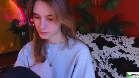 E online show from 11-19-25, 11:21