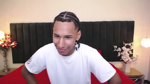 Cam and Amy online show from 03-25-26, 07:42