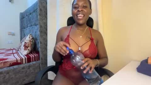 soft_nicole online show from 07-12-26, 09:28