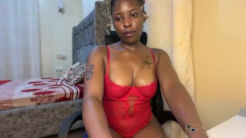 soft_nicole online show from 08-07-26, 09:39