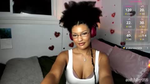 Snapshot of softbby123 chatting on 02-18-26, 02:29 Chloe Kiwi online show from 02-18-26, 02:29