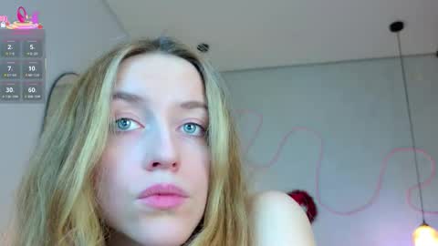 softdreamer_ online show from 12-21-25, 02:13