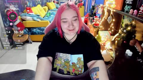 Sofie online show from 01-04-25, 03:50