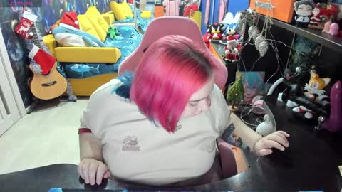 Sofie online show from 01-08-25, 02:03