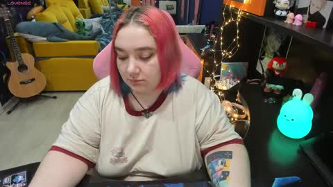 Sofie online show from 02-12-25, 05:58