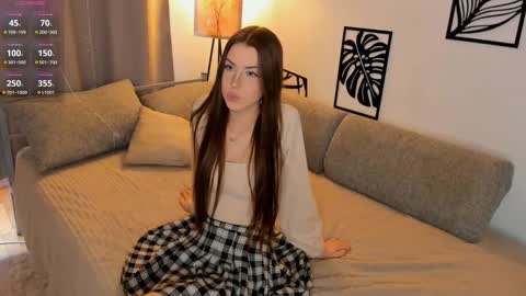 sofia online show from 10-18-25, 01:01