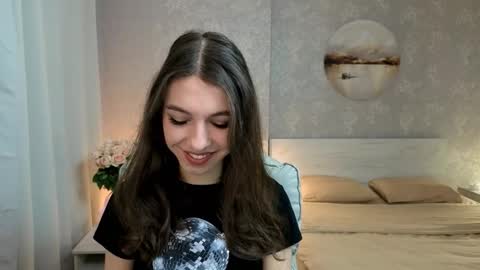 Kelly online show from 09-30-25, 01:16