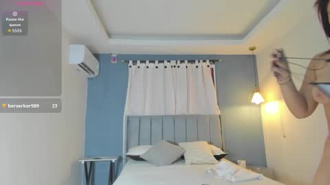 Snapshot of sofy_star_ chatting on 02-05-26, 12:54 Laura online show from 02-05-26, 12:54