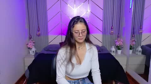 Sofy online show from 06-19-26, 08:12