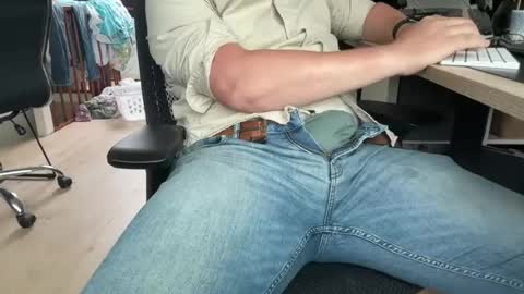 Snapshot of sohorney_jt chatting on 06-15-26, 09:55 Jay Cum Join me online show from 06-15-26, 09:55